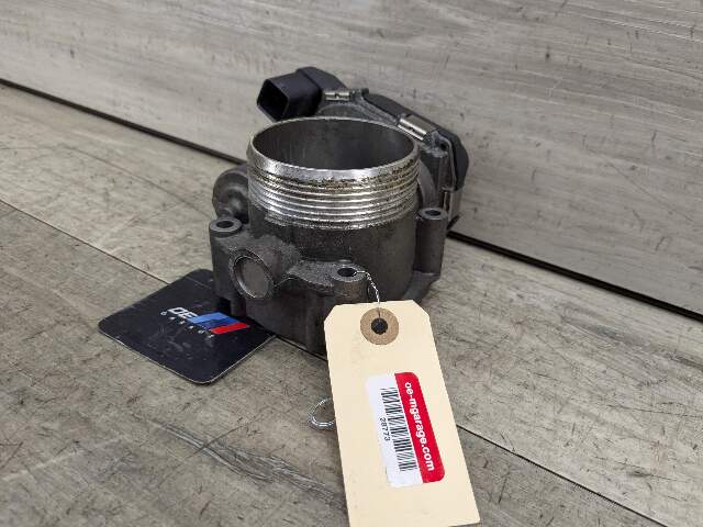 10-19 BMW F10 F12 F13 F01 F02 F15 S63 Intake Manifold Throttle Housing Assembly
