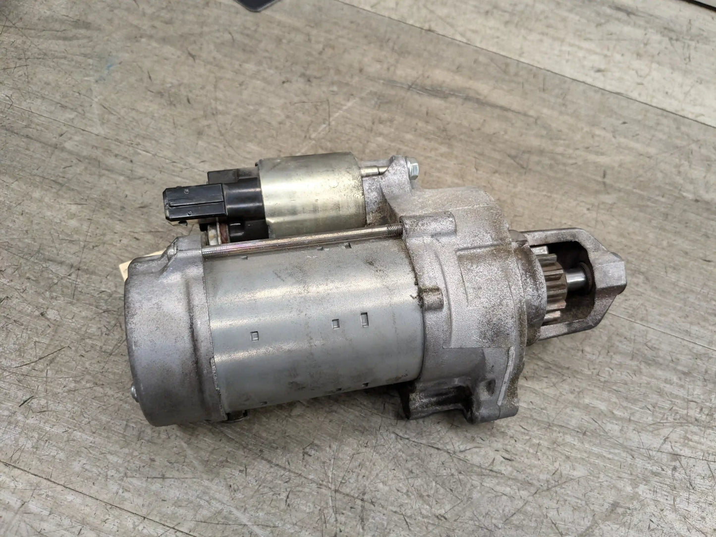 13-18 OEM BMW F10 F12 F13 F85 F86 M5 M6 S63 Engine Starter Motor Control Unit