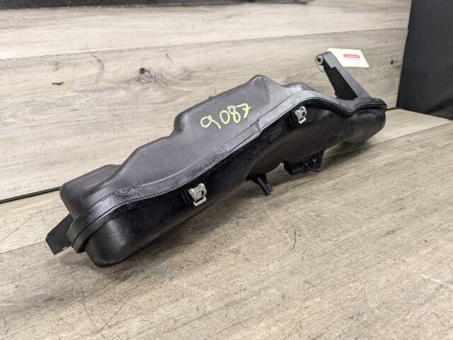 10-19 BMW 550 650 F10 F12 X5M X6M Driver Side Engine S63 Intake Manifold 5-8