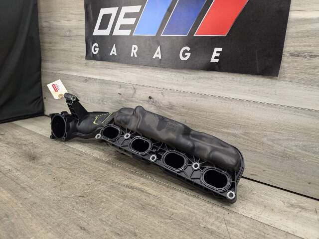 10-19 BMW 550 650 F10 F12 X5M X6M Driver Side Engine S63 Intake Manifold 5-8