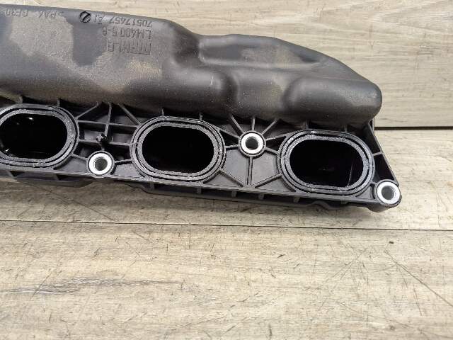 10-19 BMW 550 650 F10 F12 X5M X6M Driver Side Engine S63 Intake Manifold 5-8