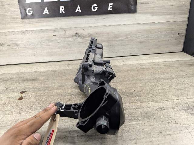 10-19 BMW 550 650 F10 F12 X5M X6M Driver Side Engine S63 Intake Manifold 5-8