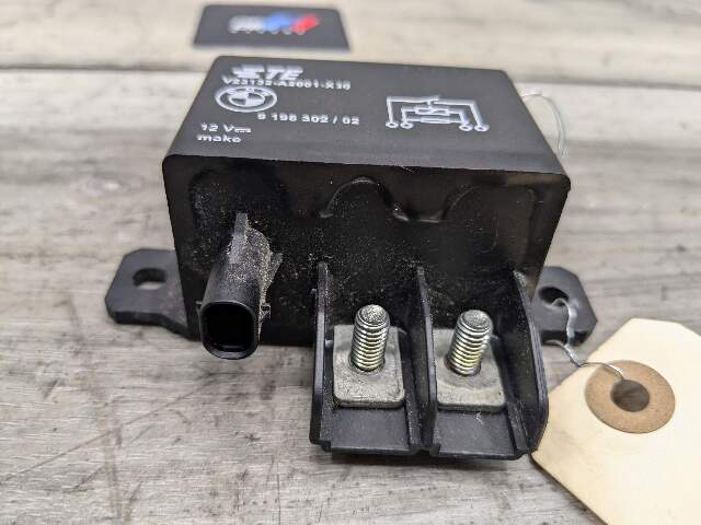 OEM BMW F10 F13 F02 F30 F32 F80 F82 F85 M3 M4 M6 Cooling Fan Relay Control 130A