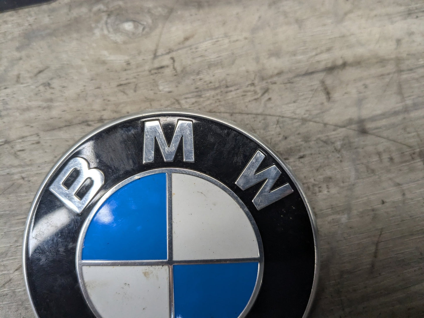 Genuine BMW F22 F30 F32 F80 E90 M2 M3 M4 Rear Trunk Lid Round Emblem 74mm