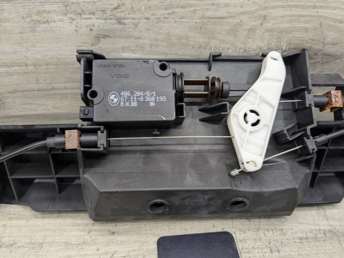 OEM BMW E93 F33 F83 M4 Convertible Trunk Lid Lock Latch Mechanism Assembly