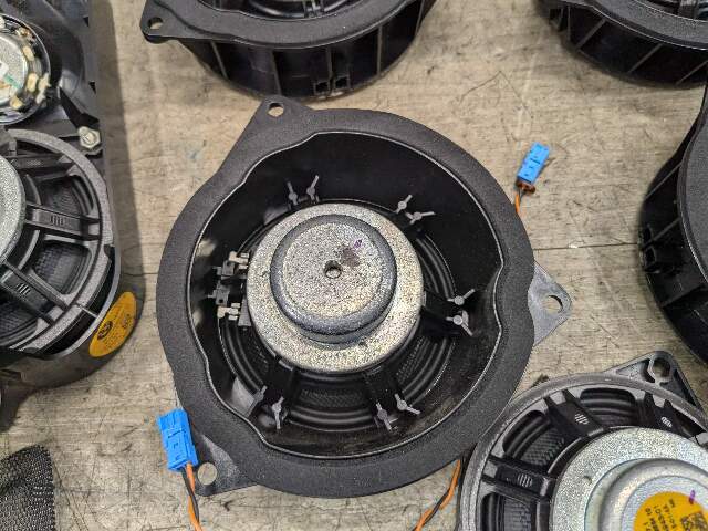 14-19 OEM BMW F15 F16 F85 F86 X5 X6 Stereo Audio Speakers Top Harman Kardon