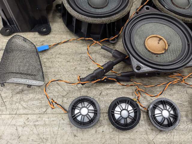 14-19 OEM BMW F15 F16 F85 F86 X5 X6 Stereo Audio Speakers Top Harman Kardon