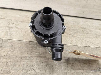 OEM BMW F23 F30 F32 F36 F80 F82 M3 Engine B46 S55 Auxiliary Coolant water Pump