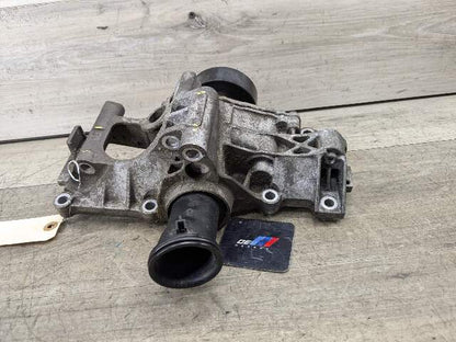 16-19 OEM BMW F30 F31 G12 340 740i Engine Coolant Pump With Support B46 B58