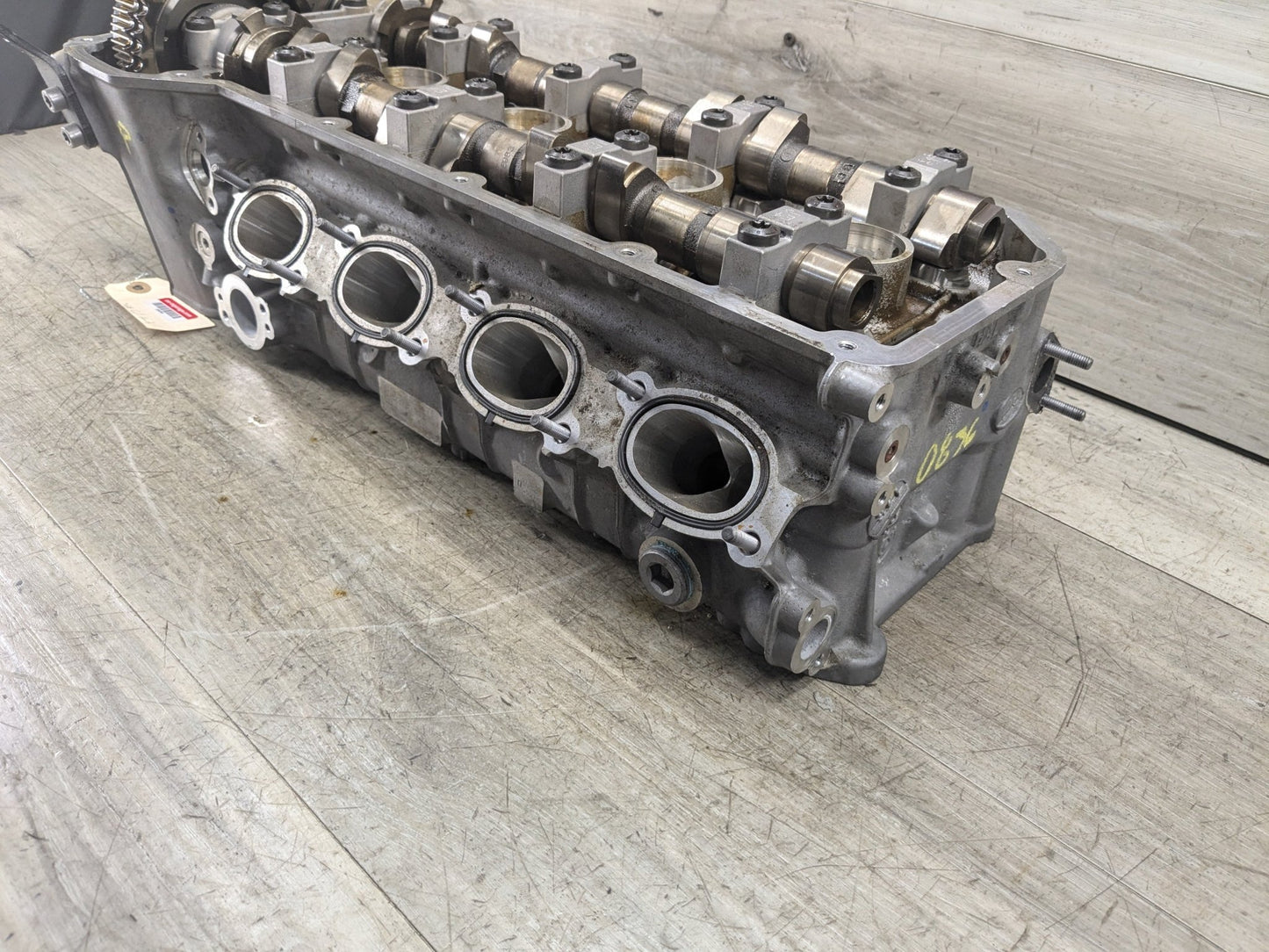 06-13 OEM BMW E90 E92 E93 Engine S65 Passenger Right Side Cylinder Head