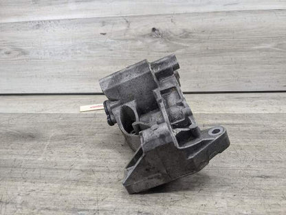 OEM BMW F22 F23 F30 G01 G02 230 330 X3 Engine Coolant Pump With Support B46 B48