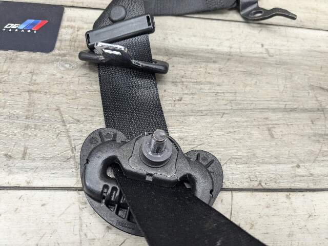 09-11 OEM BMW E90 E91 335 LCI Front Right Passenger Seat Belt Retractor Black
