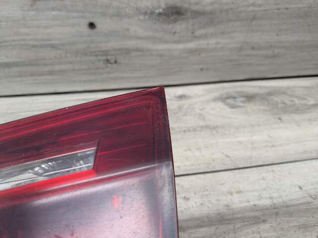 NOTE* 09-11 OEM BMW E90 LCI Sedan Rear Passenger Side Inner Tail Light Trunk Lid