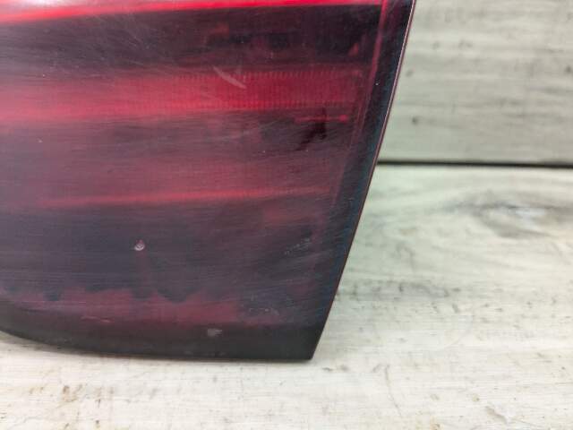 NOTE* 09-11 OEM BMW E90 LCI Sedan Rear Passenger Side Inner Tail Light Trunk Lid
