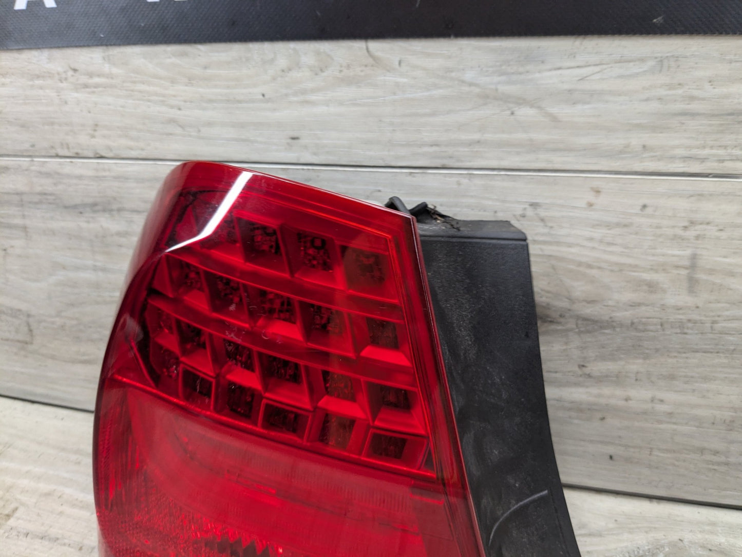 09-11 *TYC* BMW E90 328 335 LCI Sedan Rear Left Driver Side Outer Tail Light