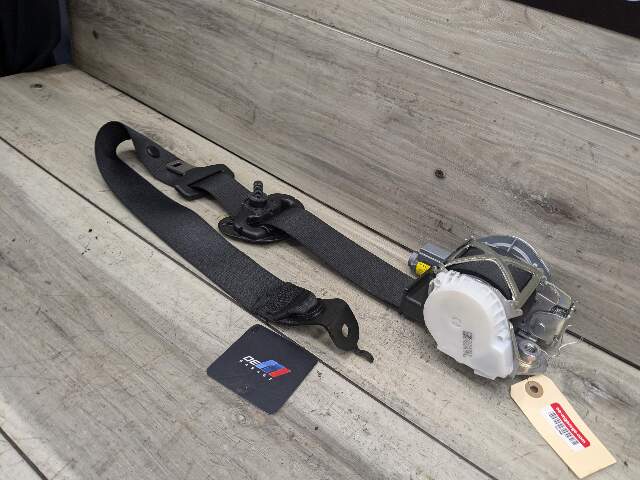 14-20 OEM BMW F22 F32 F82 M4 Front Right Passenger Seatbelt Retractor Black