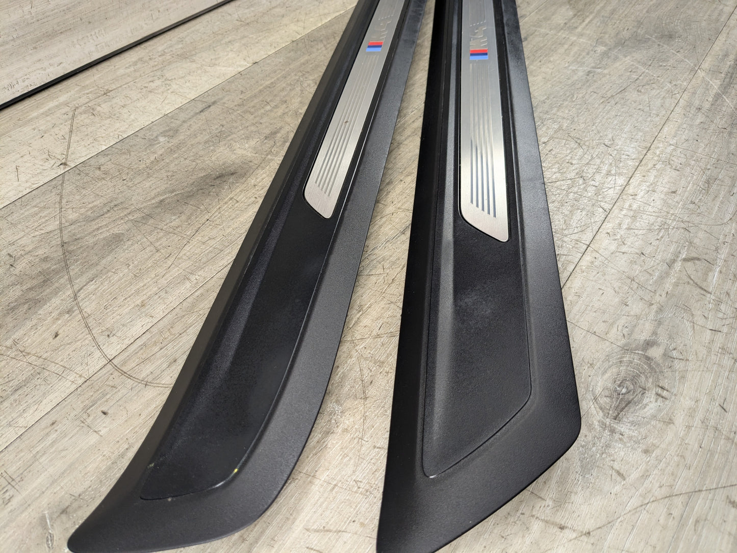 NOTE* OEM BMW F82 M4 Coupe Door Sill Plate Molding Trim Left Right SET M SPORT