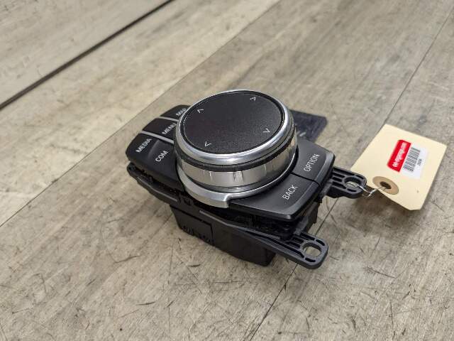 OEM BMW F90 G01 G02 G30 X3 M5 iDrive Navigation Controller Knob NBT NAV Button