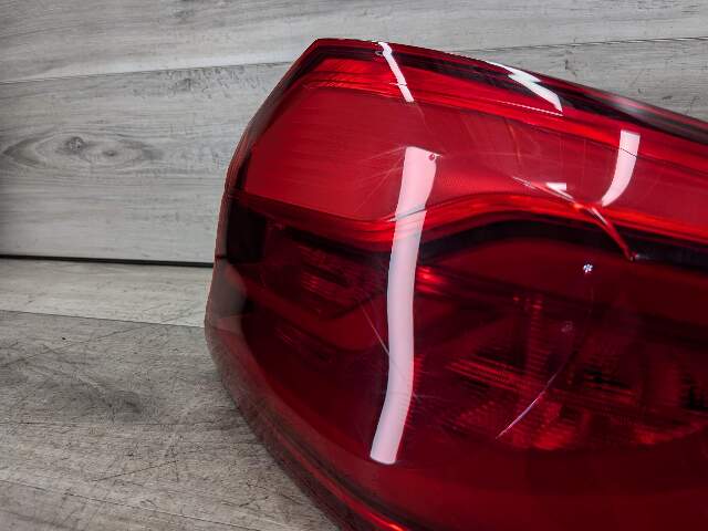 17-20 OEM BMW F90 M5 G30 530 540 M550 Rear Passenger Side Outer Tail Light