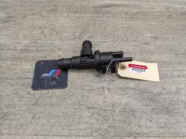 OEM BMW G01 G02 G05 G12 G20 G30 Fuel Tank Vapor Breather Valve B46 B58