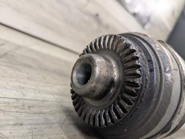 17-20 OEM BMW G30 540 AWD Rear Right Passenger Side Output Half Shaft Axle