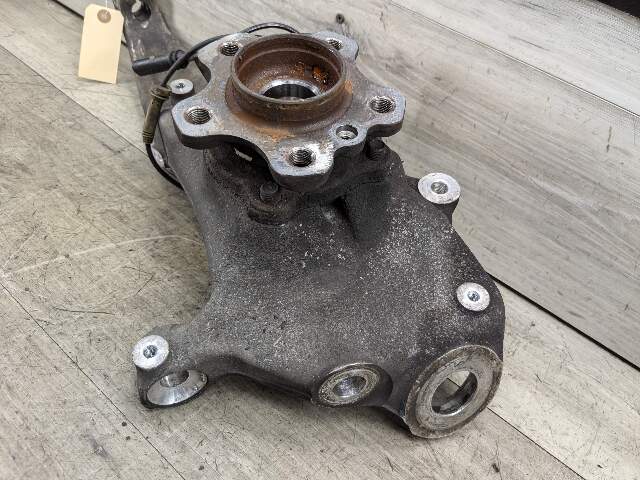 17-20 OEM BMW G30 530 540 M550 AWD Front Left Hub Spindle Knuckle Wheel Bearing
