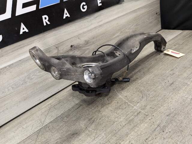 17-20 OEM BMW G30 530 540 M550 AWD Front Left Hub Spindle Knuckle Wheel Bearing