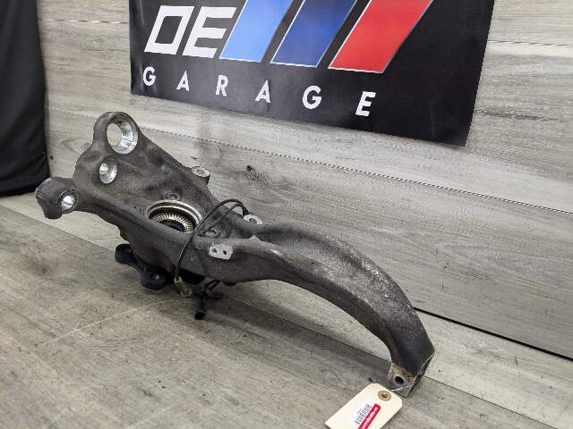 17-20 OEM BMW G30 530 540 M550 AWD Front Left Hub Spindle Knuckle Wheel Bearing