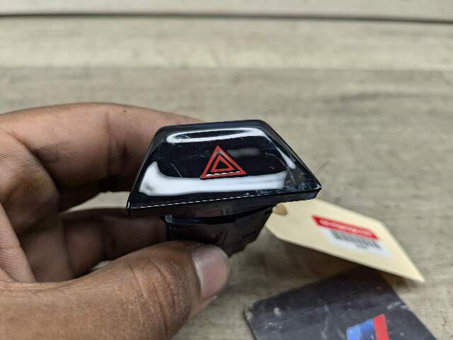 OEM BMW F90 G12 G30 540 M550 Center Hazard Warning Flasher Control Light Switch