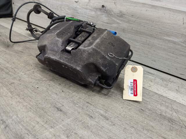 NOTE* OEM BMW G05 G06 40 G20 G22 G23 G26 430 G30 Front Left Driver Brake Caliper