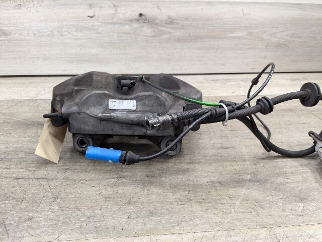 NOTE* OEM BMW G05 G06 40 G20 G22 G23 G26 430 G30 Front Left Driver Brake Caliper