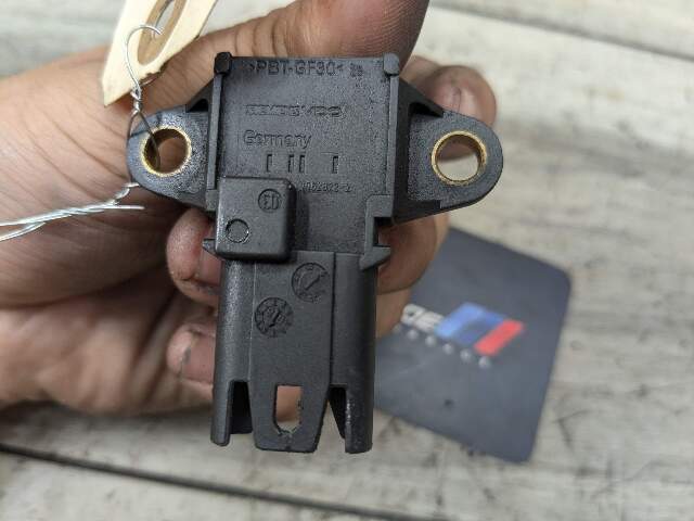 OEM BMW E92 E93 F01 F10 Engine N54 Engine MAP Manifold Air Pressure Sensor