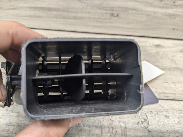 06-13 OEM BMW E90 E92 E93 Right Passanger Side Dashboard Dash Air Vent