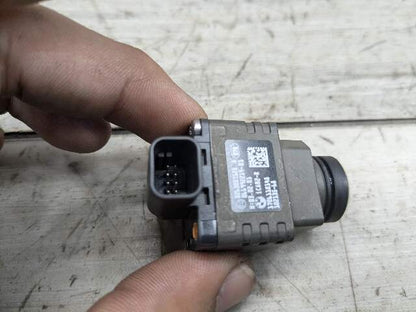 OEM BMW G11 G12 G30 530 540 M550 740 750 Rear View Backup Reverse Camera i-CAM2