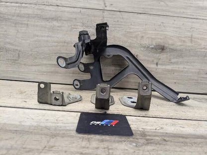 11-16 OEM BMW F10 535 550 Front Left Driver Side Fender Bracket Wing Holder SET