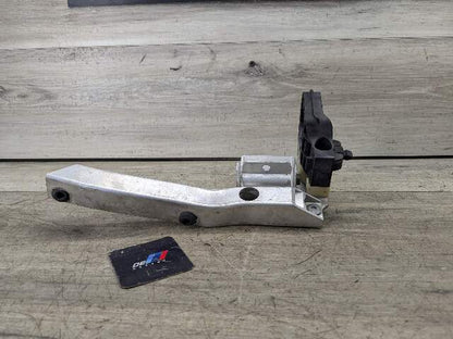 10-15 OEM BMW F02 F10 F12 Front Bumper Right Passenger Support Adapter Bracket