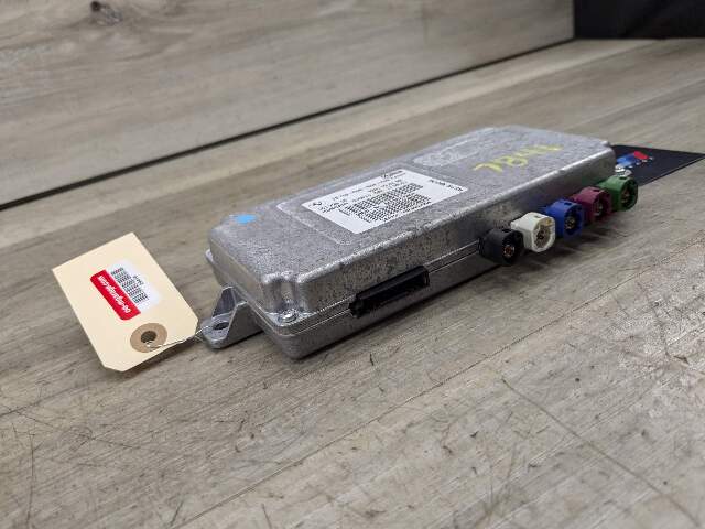 12-17 OEM BMW F30 F36 F32 F01 F02 Top Rear Side View Camera Control Module ECU