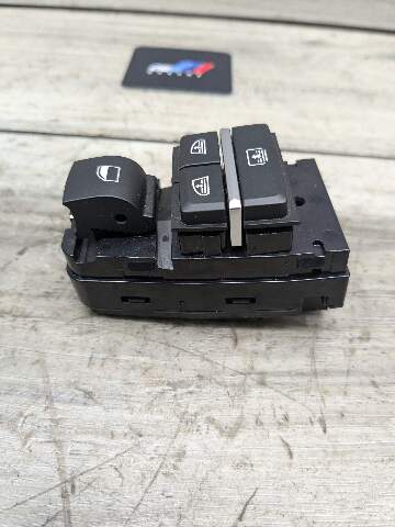 10-18 BMW F01 F02 F06 F07 Rear Window Regulator Sun Shade Control Switch
