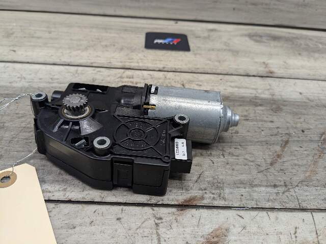 OEM BMW F06 F82 F80 F13 F01 F10 M2 M3 M4 M6 Upper Sunroof Moon Roof Motor Unit