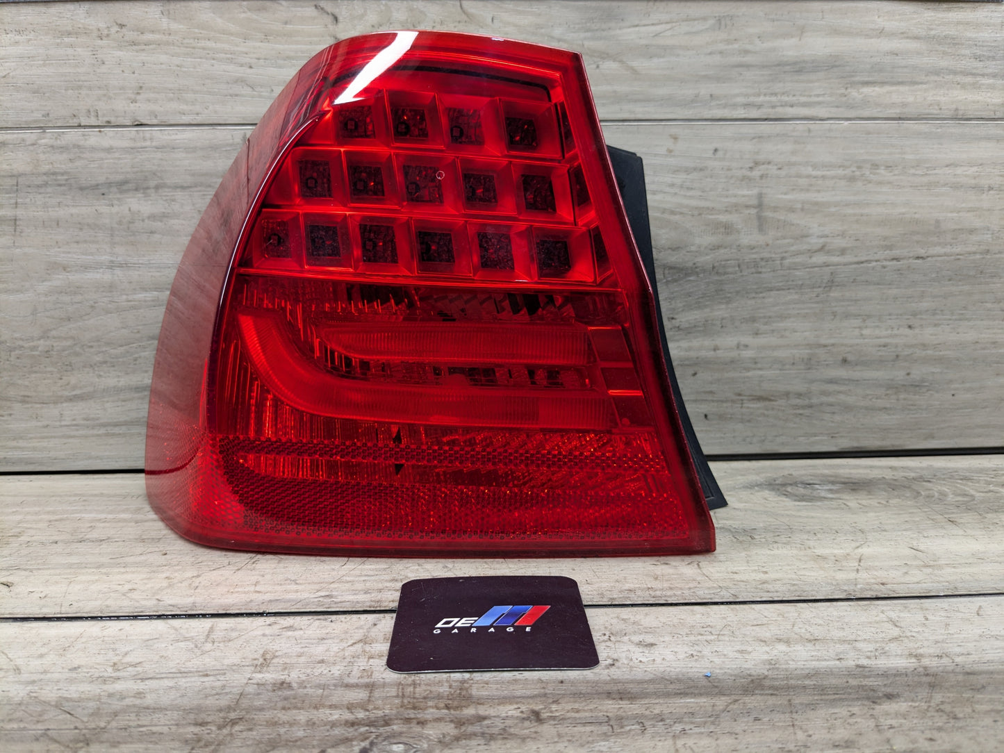 09-11 OEM BMW E90 328 335 LCI Sedan Rear Left Driver Side Outer Tail Light