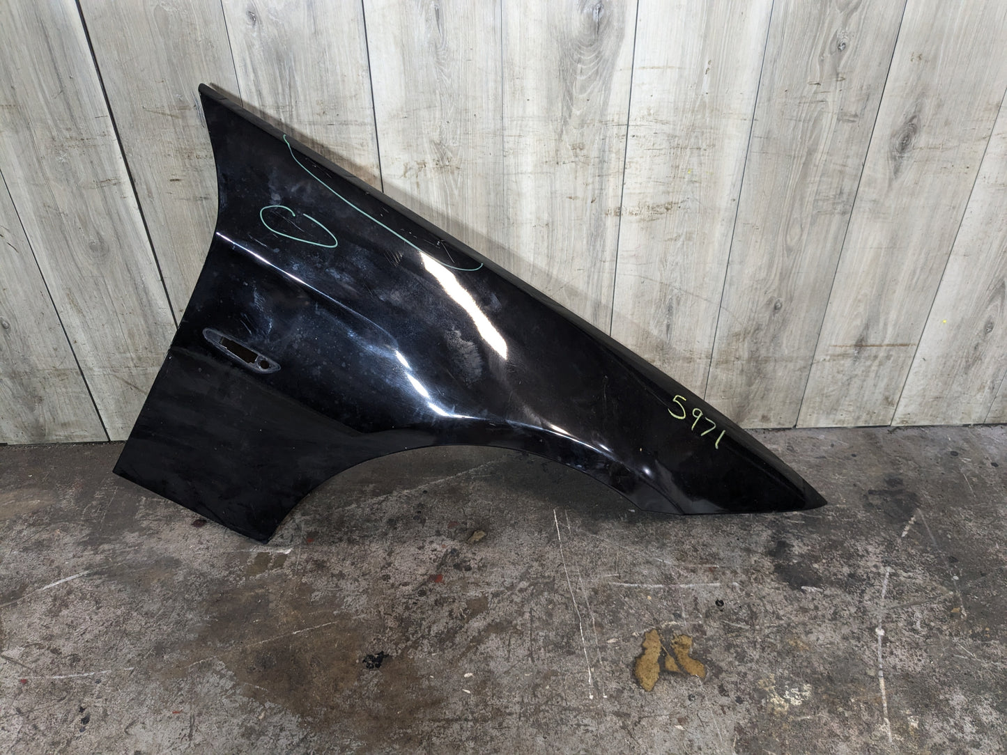 *06-11 OEM BMW E90 328 335 Sedan Right Passenger Side Fender Panel Black 668