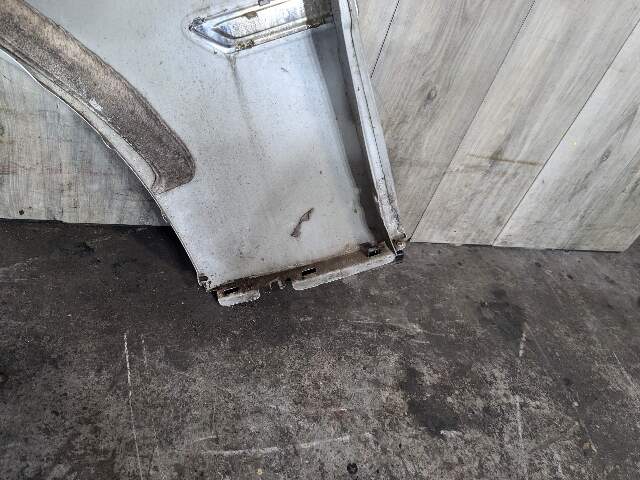 09-15 OEM BMW F01 F02 740 750 Front Right Passenger Side Fender Panel Silver