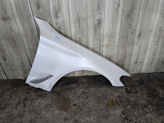 17-21 OEM BMW G30 530 540 M550 Front Right Passenger Side Fender Panel White A96