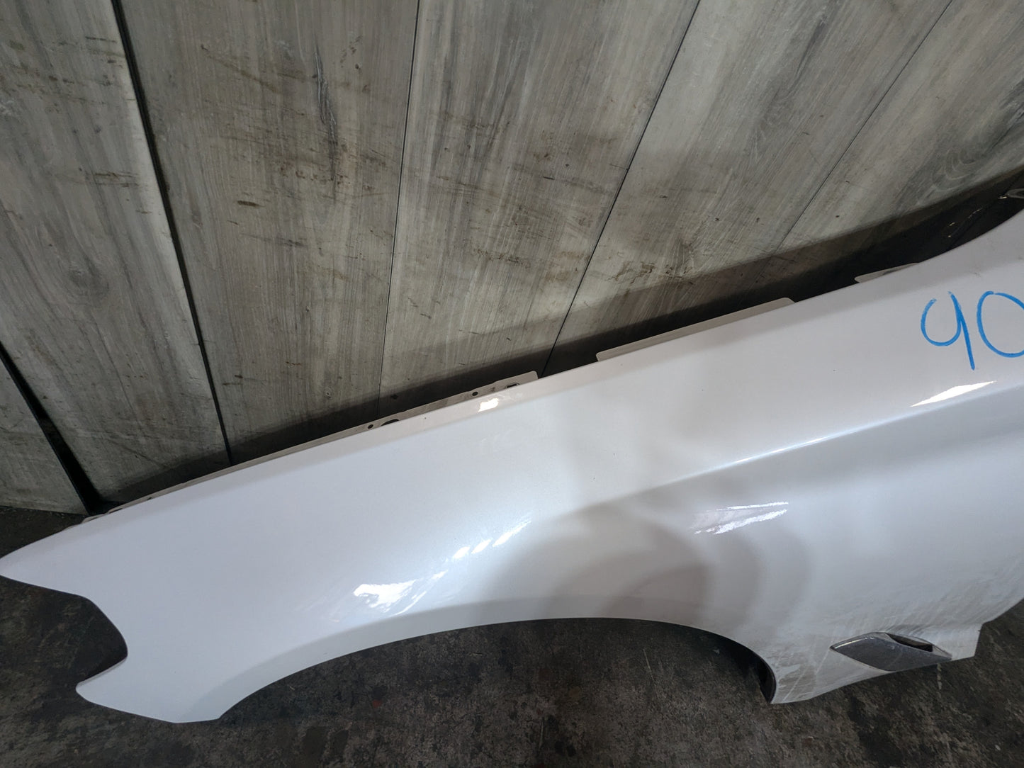 17-21 OEM BMW G30 530 540 M550 Front Left Driver Side Fender Panel White A96