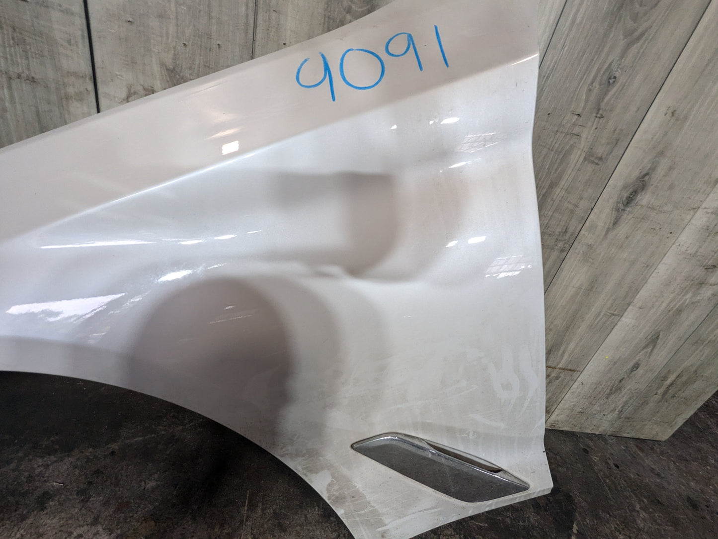 17-21 OEM BMW G30 530 540 M550 Front Left Driver Side Fender Panel White A96