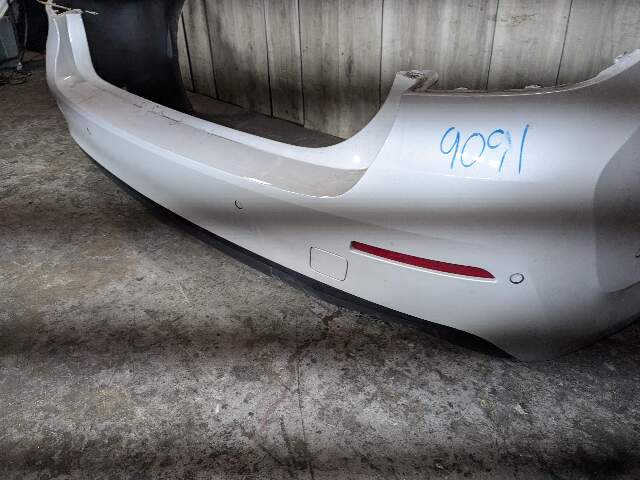 20-23 OEM BMW G30 540 Rear Bumper Cover COMPLETE White A96