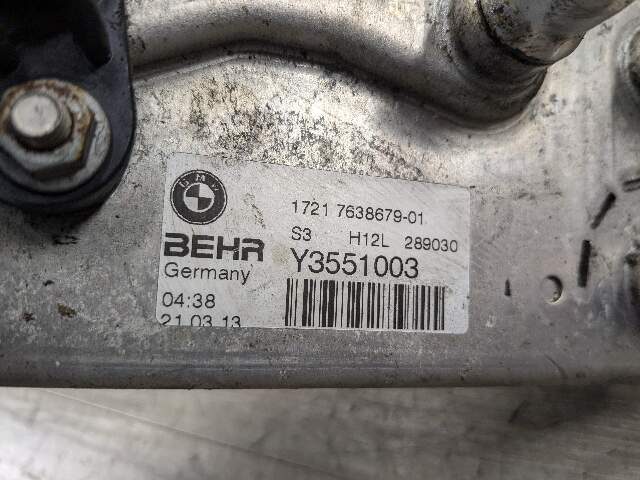 10-17 OEM BMW F10 535 N55 Engine Oil Cooler Heat Exchanger BEHR