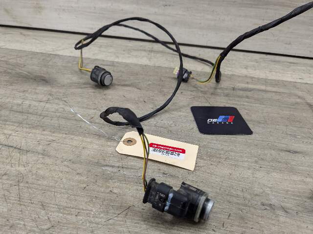 *NOTE* OEM BMW F02 750 Rear Parking Distance Sonic Sensors PDC Harness Silver