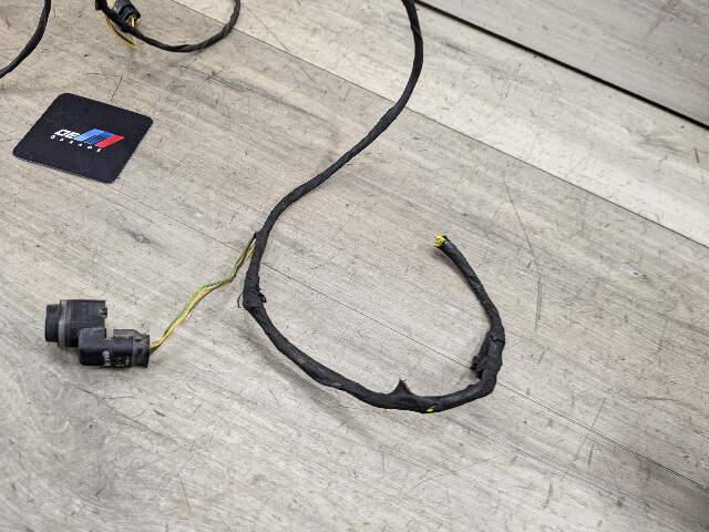 *NOTE* OEM BMW F02 750 Rear Parking Distance Sonic Sensors PDC Harness Silver