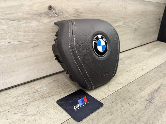 OEM BMW G30 G32 530 540 640 Front Driver Steering Wheel Airbag Air Bag